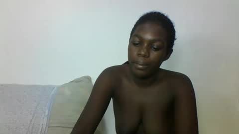 Snapshot of hotcutetracie chatting on October 2025 02:54:01 AM VICTORIA online show from October 2025 02:54:01 AM