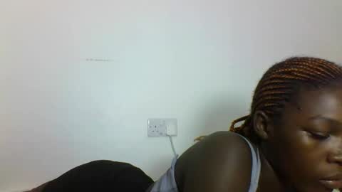 Snapshot of hotcutetracie chatting on October 2025 07:41:01 AM VICTORIA online show from October 2025 07:41:01 AM