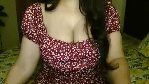 Snapshot of hoteliza6 chatting on November 2025 05:53:01 PM Eliza i dont show face in any show online show from November 2025 05:53:01 PM