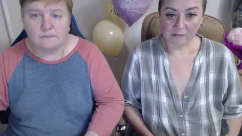 Snapshot of hotfiremommy chatting on October 2025 07:04:02 PM LimonkaFire online show from October 2025 07:04:02 PM