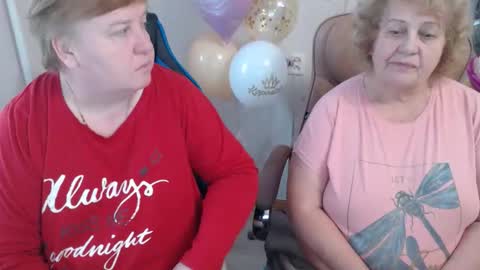 Snapshot of hotfiremommy chatting on October 2025 07:42:02 AM LimonkaFire online show from October 2025 07:42:02 AM