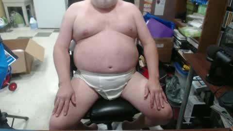 Snapshot of hotgrandpa594u chatting on September 2025 12:01:02 AM hotgrandpa594u online show from September 2025 12:01:02 AM