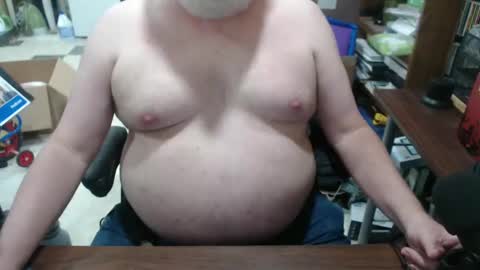 Snapshot of hotgrandpa594u chatting on September 2025 08:54:01 PM hotgrandpa594u online show from September 2025 08:54:01 PM