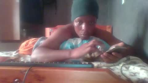 hotguyy001 online show from February 2025 10:00:02 AM