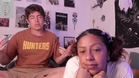 Snapshot of hothoneychile chatting on January 2025 02:42:02 AM Sam and Nico online show from January 2025 02:42:02 AM