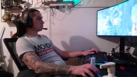 hotkinkytat online show from December 2024 07:38:02 PM