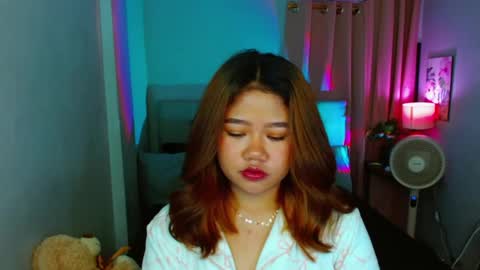 Layla online show from February 2025 09:43:02 AM