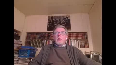 Snapshot of hotlux_54 chatting on February 2025 10:42:02 PM hotlux_54 online show from February 2025 10:42:02 PM