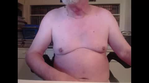 Snapshot of hotlux_54 chatting on March 2025 02:08:02 PM hotlux_54 online show from March 2025 02:08:02 PM