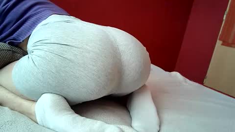 Makenzie online show from December 2024 08:54:02 AM