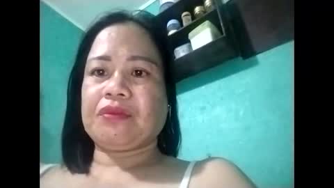 Snapshot of hotmama2325 chatting on October 2025 09:25:02 PM JOY online show from October 2025 09:25:02 PM