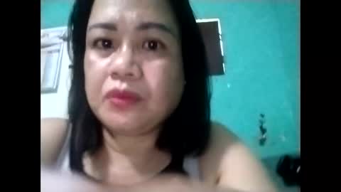 Snapshot of hotmama2325 chatting on October 2025 11:32:02 PM JOY online show from October 2025 11:32:02 PM