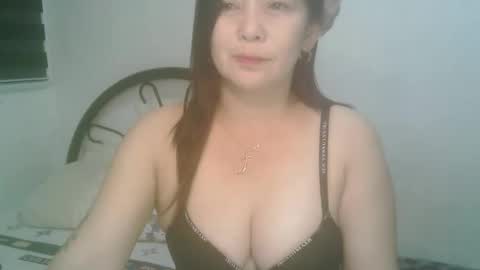 Snapshot of hotmamajen4u chatting on September 2025 12:14:01 AM hotmamajen4u online show from September 2025 12:14:01 AM