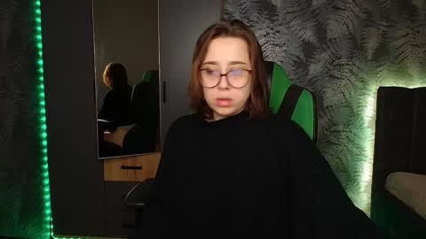 hotmariella online show from February 2025 08:29:01 AM