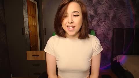 hotmariella online show from March 2025 06:07:01 PM