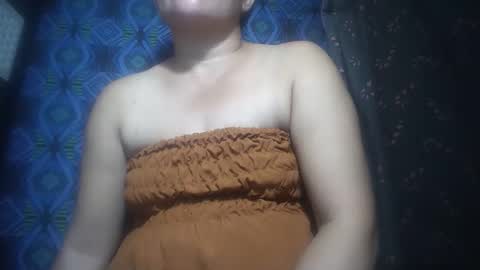 Snapshot of hotmatureladyxxx chatting on October 2025 01:57:01 AM hotmatureladyxxx online show from October 2025 01:57:01 AM