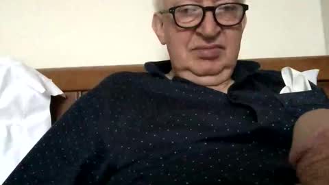 hotmuff99 online show from November 2025 08:57:01 AM