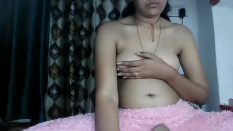 lola online show from February 2025 01:03:02 PM