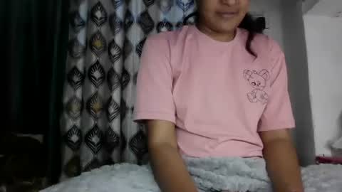 lola online show from February 2025 11:53:01 AM