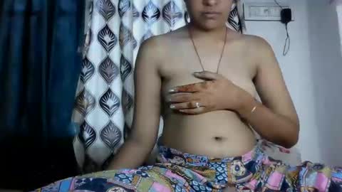 lola online show from September 2025 05:20:01 AM