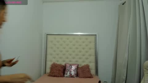 Snapshot of hott_eryka chatting on October 2025 03:01:02 AM Eryka online show from October 2025 03:01:02 AM