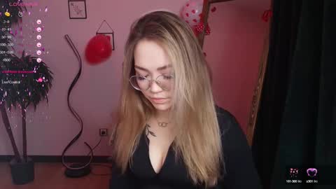 hello Im Eva online show from February 2025 02:17:02 AM
