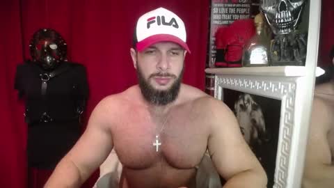 hotterlrg online show from December 2024 11:08:02 PM