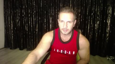 hotterlrg online show from January 2025 11:37:02 PM