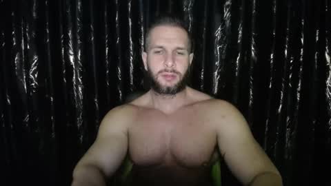 hotterlrg online show from January 2025 10:42:01 PM