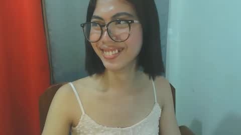 Snapshot of hottestdella69 chatting on October 2025 03:15:02 AM hottestdella69 online show from October 2025 03:15:02 AM