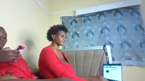 AMOR online show from September 2025 09:53:02 AM