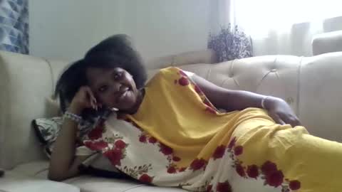 hottiecreamys cam online show from September 2025 07:41:01 AM