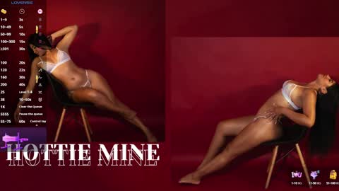 Snapshot of hottie_mine_ chatting on February 2025 10:44:02 PM 2pm - 9pm GMT-5 online show from February 2025 10:44:02 PM