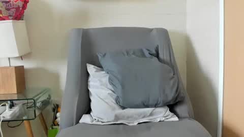 Snapshot of hottiepinay21 chatting on March 2025 07:41:01 AM Jane online show from March 2025 07:41:01 AM