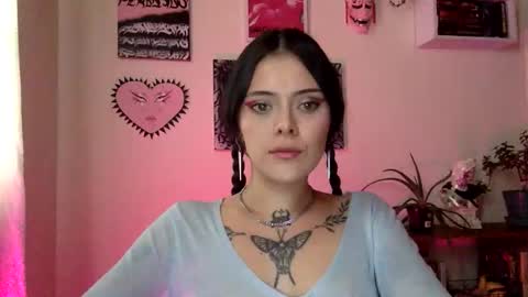 Tat  online show from November 2025 03:33:02 PM