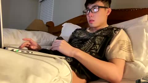 hottiewithabody101 online show from September 2025 02:44:02 PM