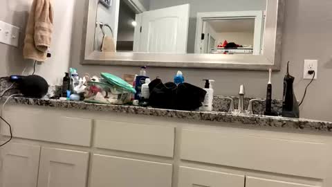 hottiewithabody101 online show from October 2025 05:43:01 PM