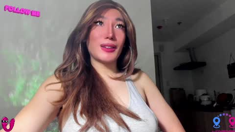 crishinahotty online show from January 2025 09:35:02 AM