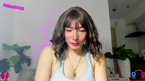 crishinahotty online show from January 2025 05:09:01 AM