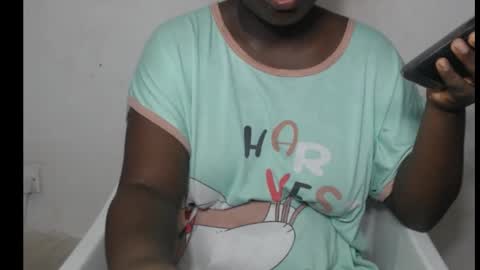 Snapshot of hottylissa1 chatting on September 2025 07:47:01 PM hottylissa1 online show from September 2025 07:47:01 PM