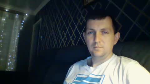 hotuk86 online show from January 2025 09:26:01 PM