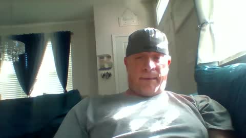 Snapshot of hotyummycock69 chatting on November 2025 07:35:01 PM hotyummycock69 online show from November 2025 07:35:01 PM