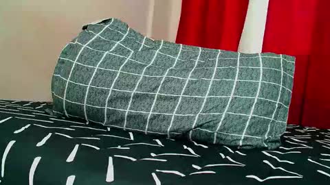 Snapshot of hotzeadyy02 chatting on October 2025 03:26:02 AM zeady online show from October 2025 03:26:02 AM