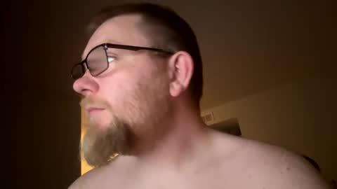 Captainbow online show from November 2025 11:49:02 PM