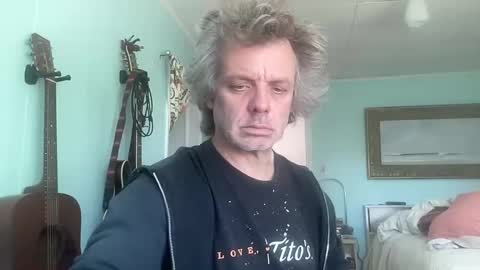 howlingatnothing online show from November 2025 05:26:01 PM