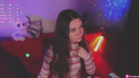 Snapshot of howtomeow chatting on October 2025 05:24:02 PM Mia online show from October 2025 05:24:02 PM