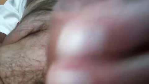 Snapshot of hrubesch2019 chatting on November 2025 10:17:01 AM hrubesch2019 online show from November 2025 10:17:01 AM