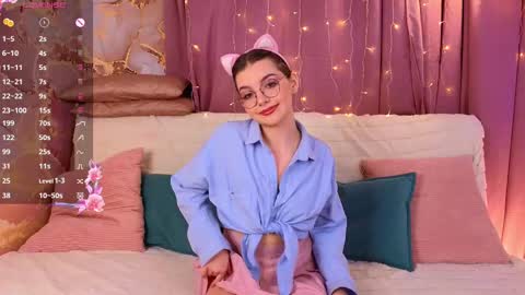 Diane online show from February 2025 07:12:02 PM