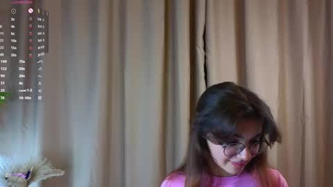 Diane online show from February 2025 07:10:01 PM
