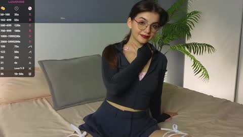 Diane online show from February 2025 07:46:01 PM